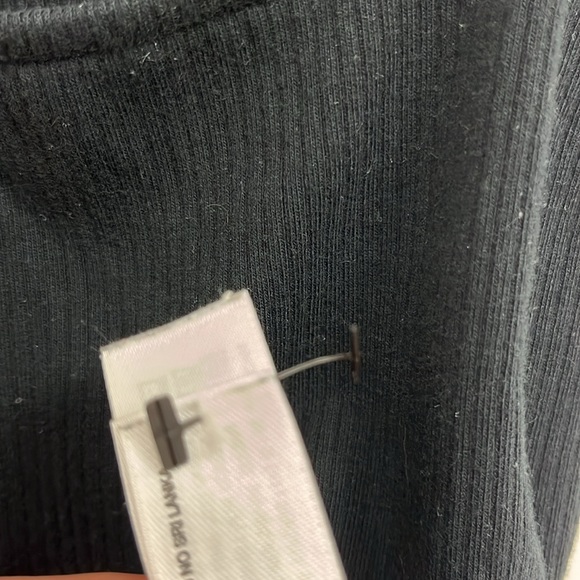 Black Levi’s bodysuit - Picture 4 of 4